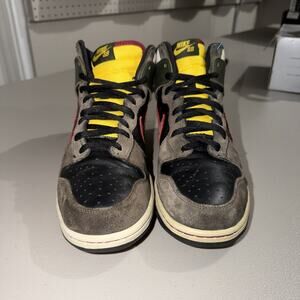 Size 10 - Nike Dunk Premium High Boba Fett